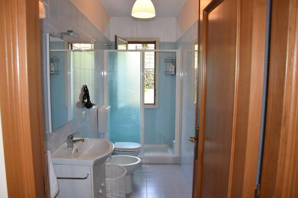 メッシーナCasa Di Aidaアパートメント エクステリア 写真
